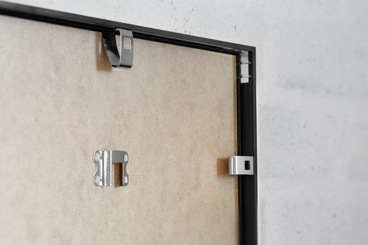 ChiCura Living, Art & Frames Alu Ramme E - 100x140cm - Sort - Anti-Reflektiv Akrylglas Frames / Alu E-Series