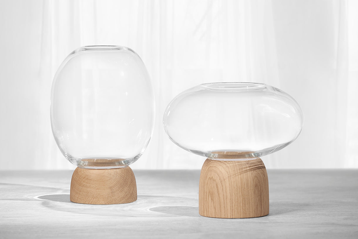 ChiCura Living, Art & Frames Morchella Vase Oak/Clear Glass, h. 27 cm Living / Containers & Vases Oak / Clear