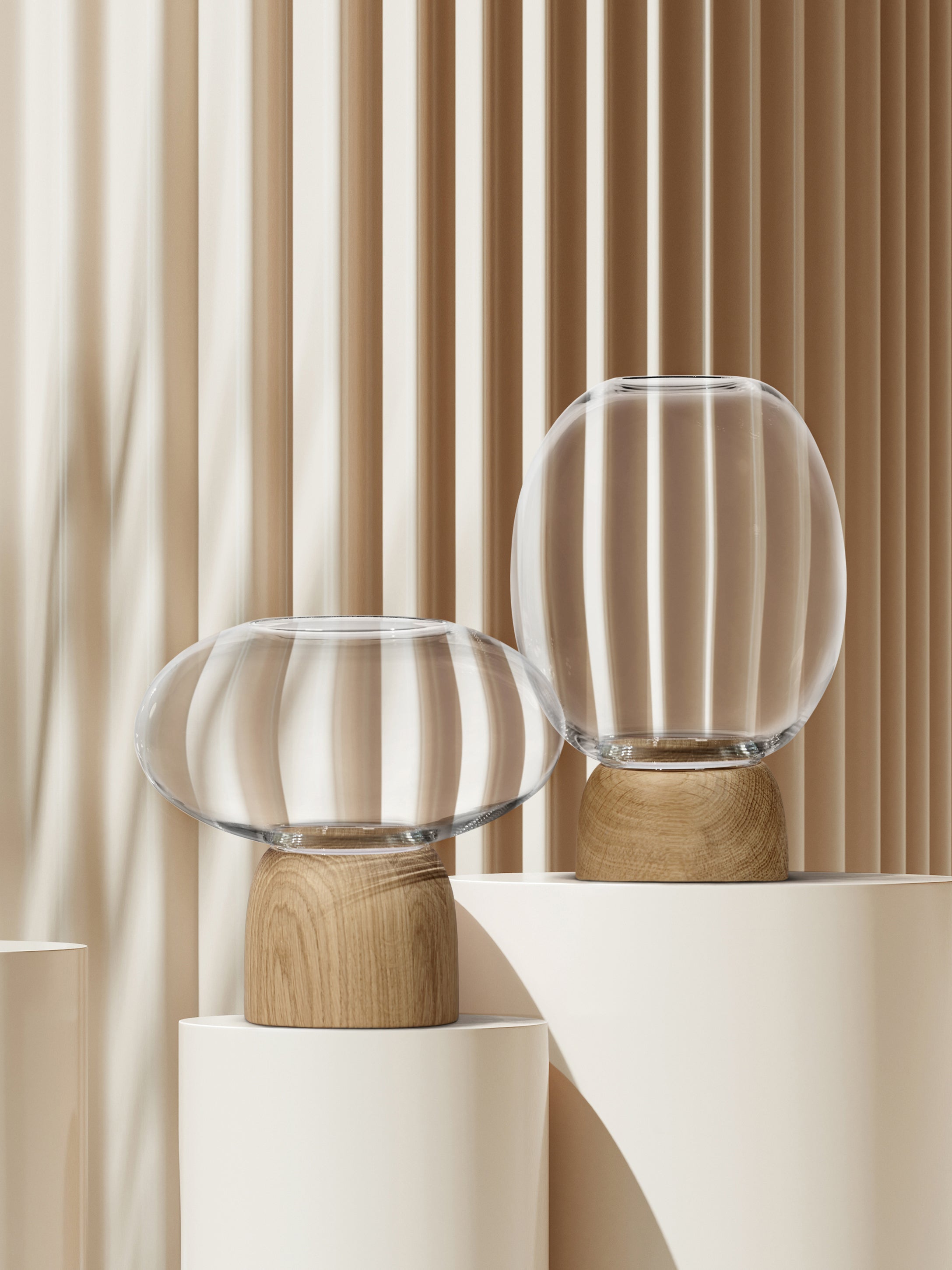ChiCura Living, Art & Frames Porcini Vase Oak/Clear Glass, h. 22 cm Living / Containers & Vases Oak / Clear