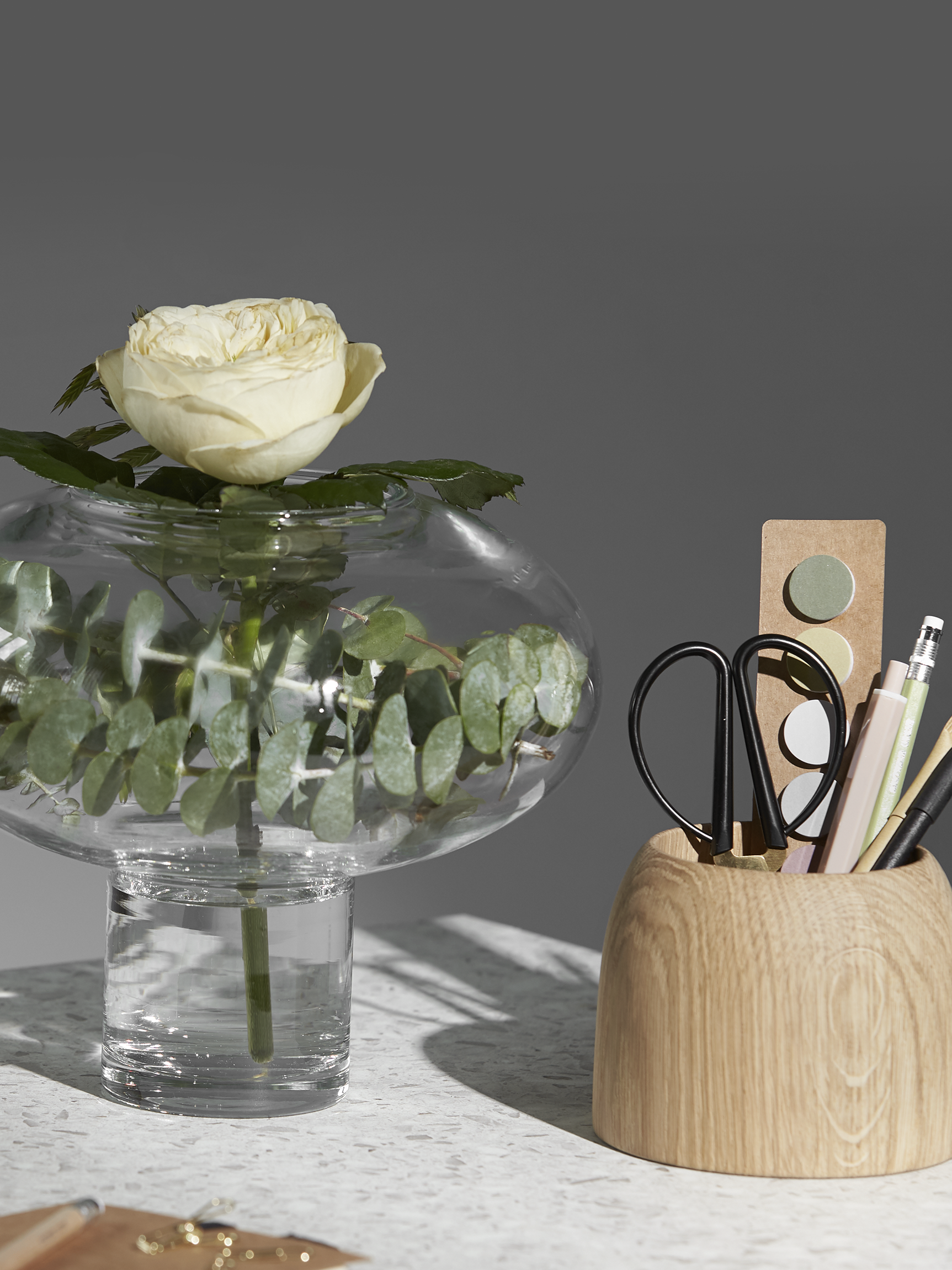 ChiCura Living, Art & Frames Porcini Vase Oak/Clear Glass, h. 22 cm Living / Containers & Vases Oak / Clear