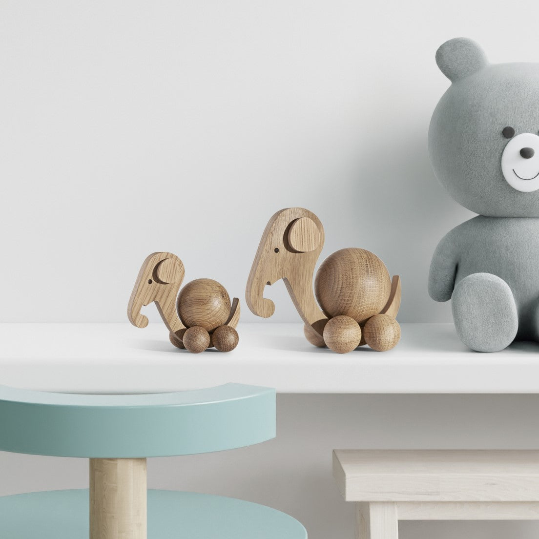 ChiCura Living, Art & Frames Spinning Elephant - Small Living / Wooden Figures Oak