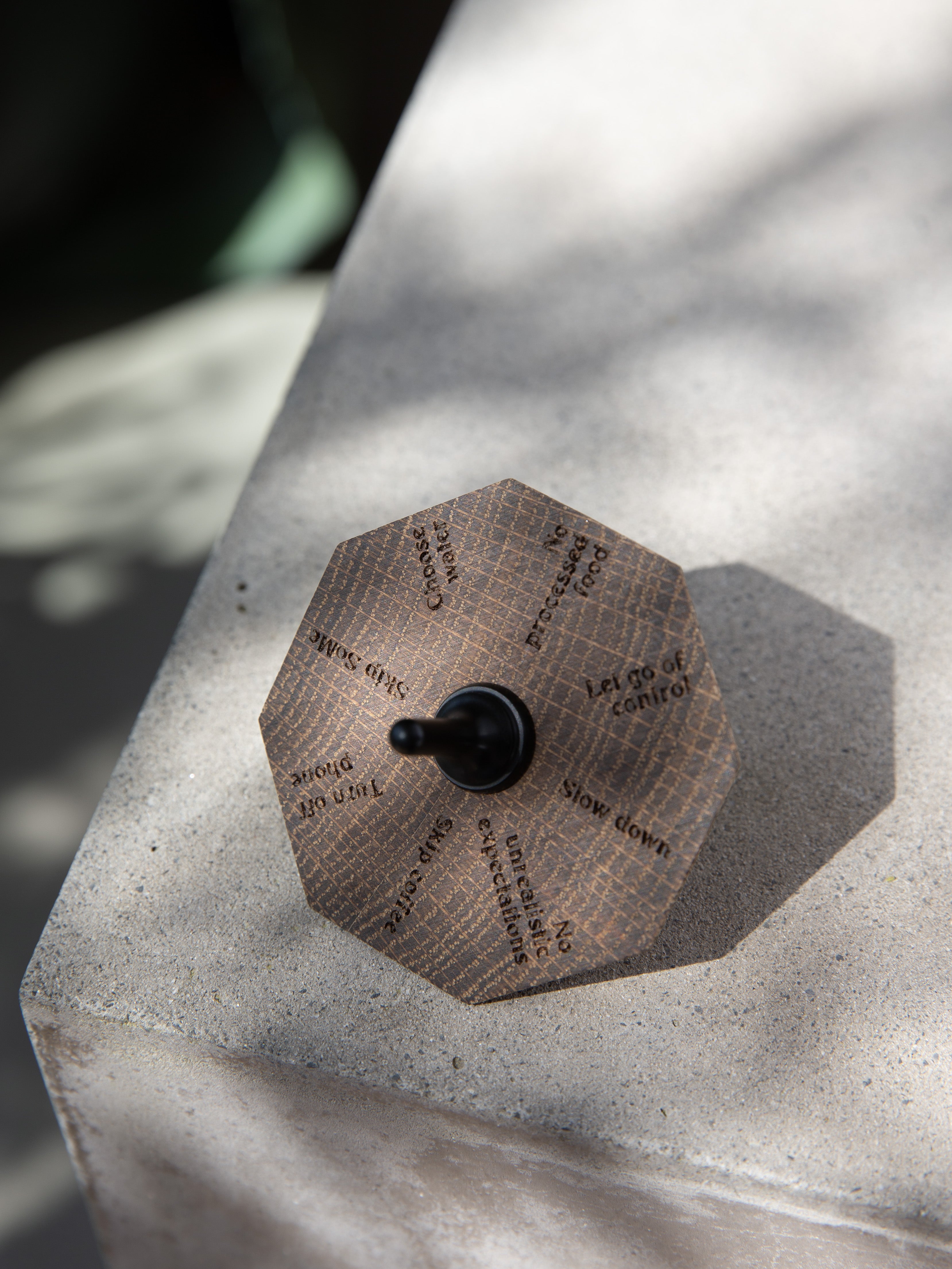 ChiCura Living, Art & Frames Spinning Top - The Bad Habit Breaker Living / The Mindful Heart Dark Oak / Black